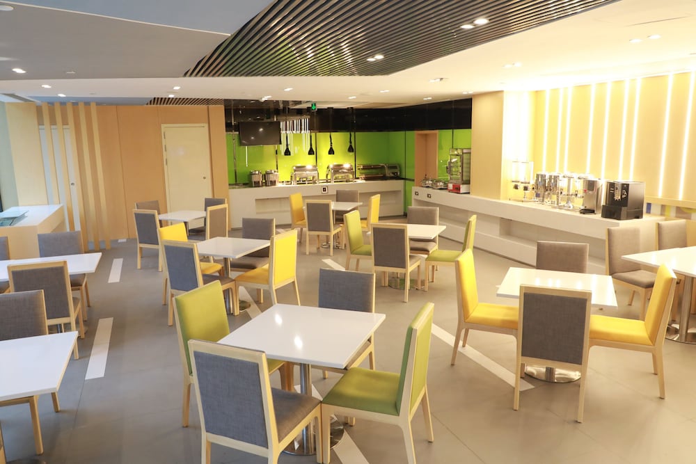 restaurant-cafeteria