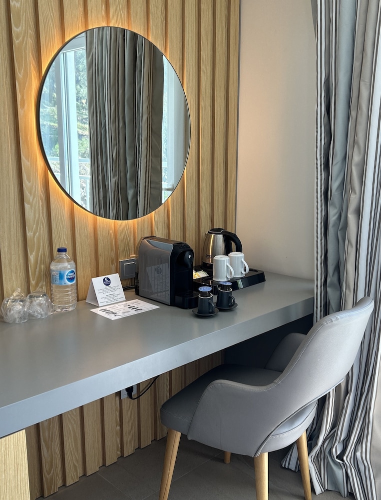 MARINA BOUTIQUE FETHIYE 29/50