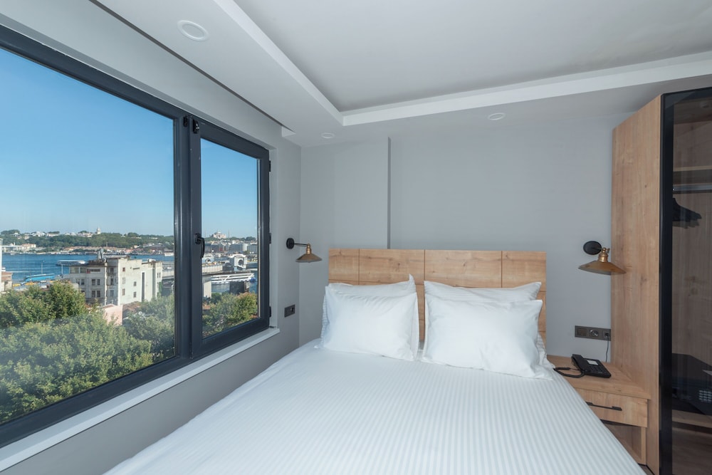 Art Suites Karakoy 15/44