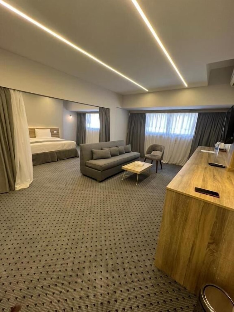 Atlas International Hotels 23/48