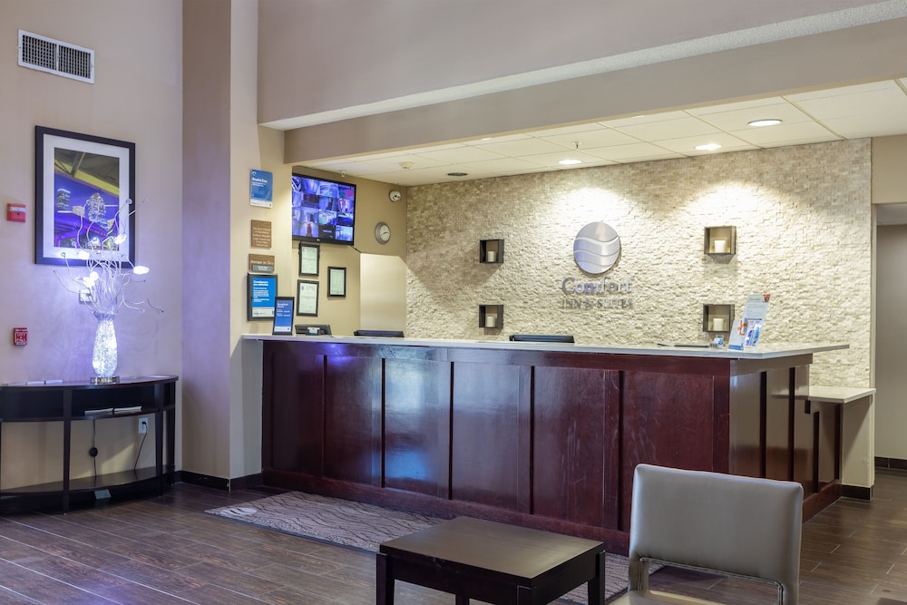 Comfort Inn & Suites SW Houston Sugarland 12/55