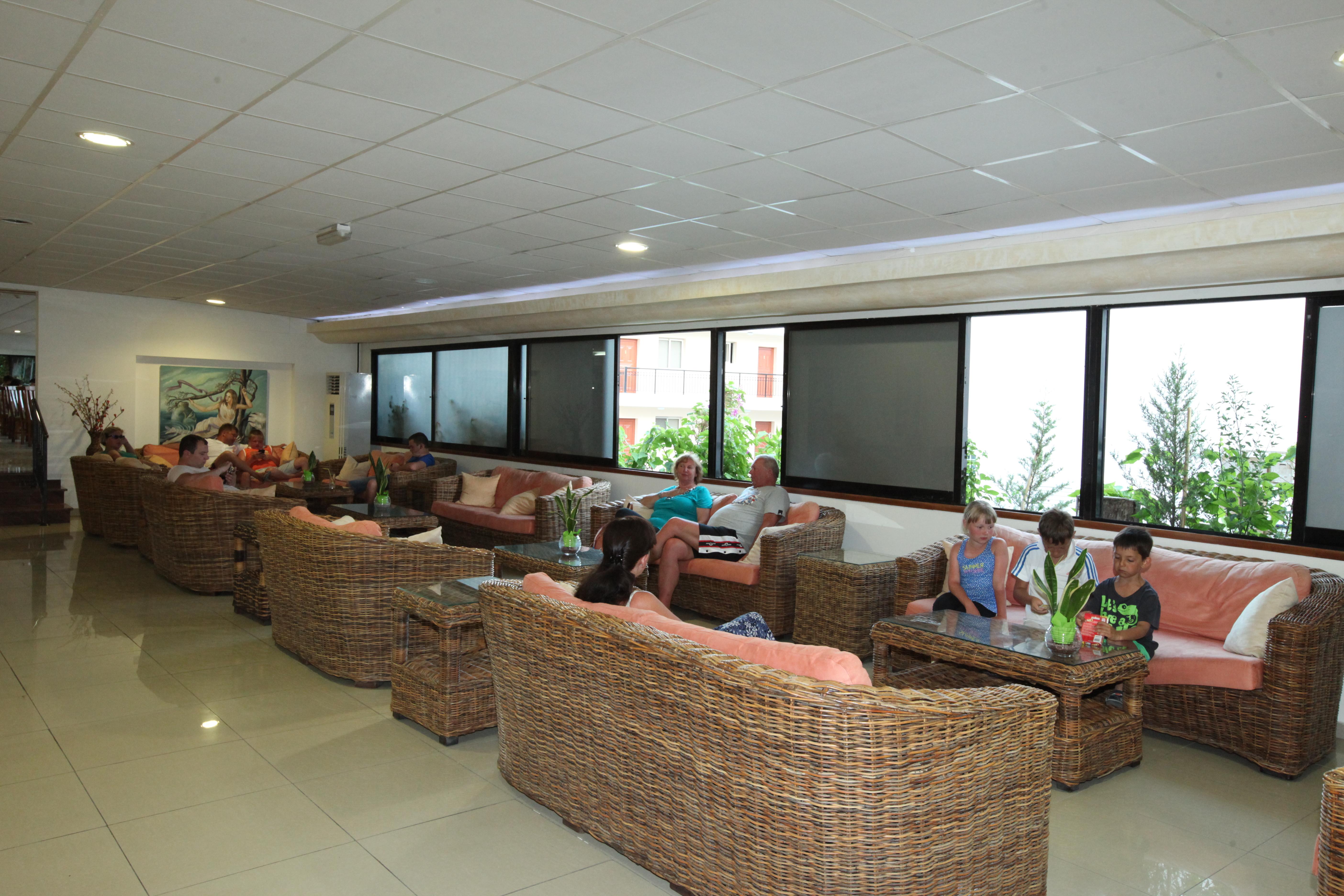 lounge