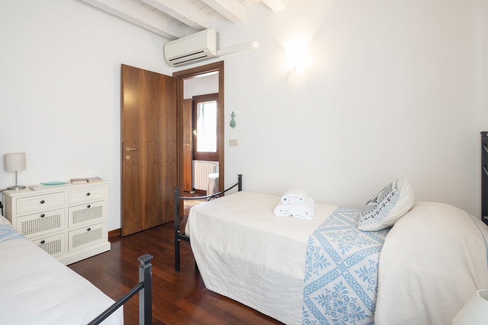 Maison Valentina 6/40