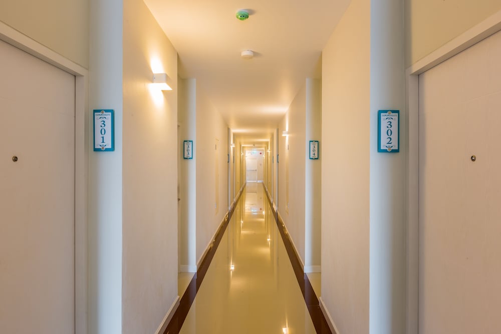 Evergreen Suite Hotel 41/54