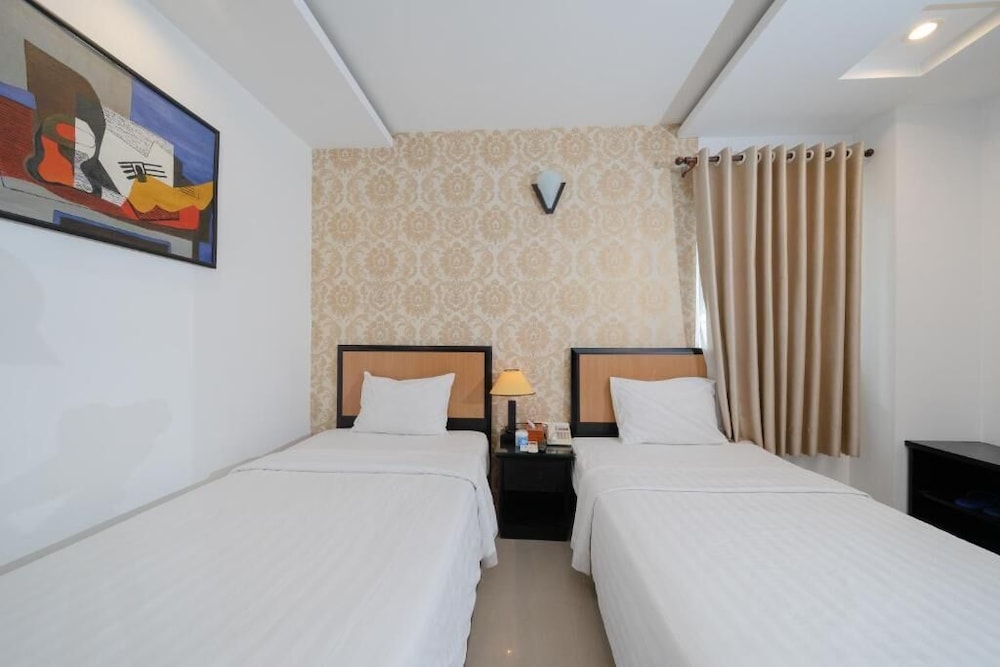 Superior, Twin Beds