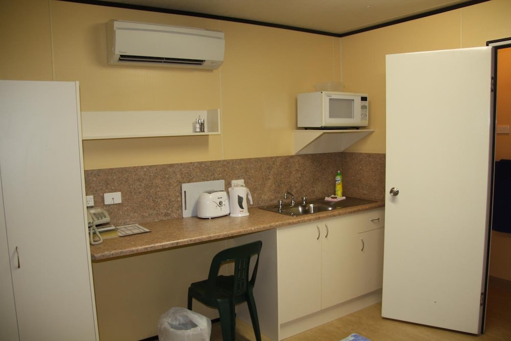 LEICHHARDT ACCOMMODATION 43/45
