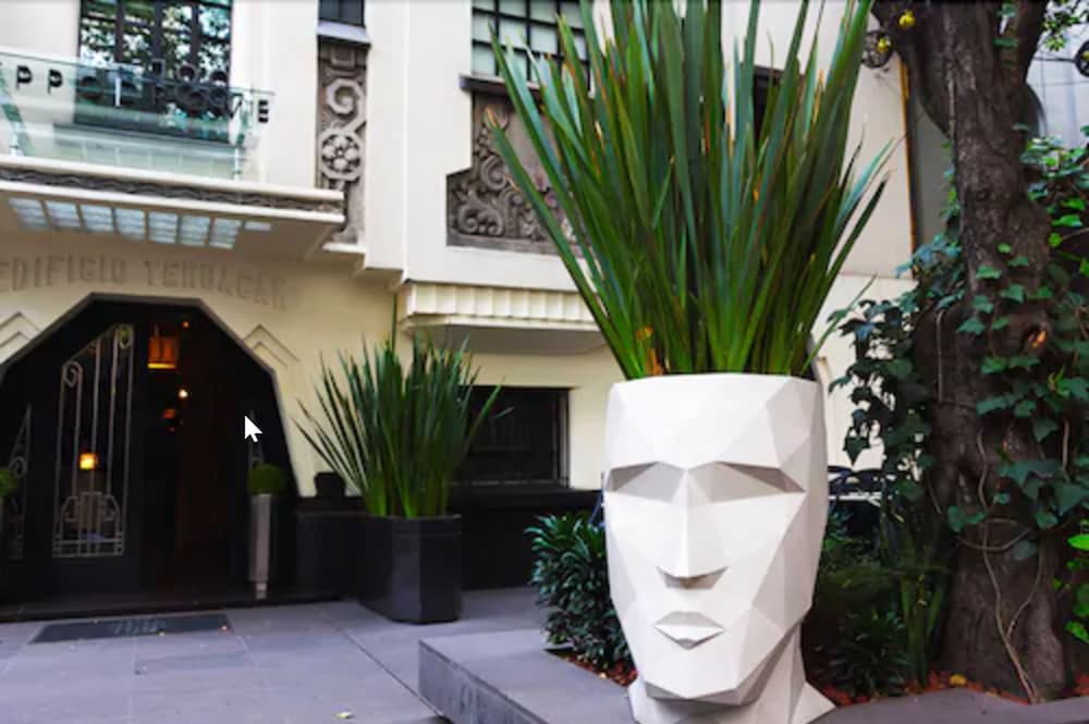 Hippodrome Hotel Condesa 45/50