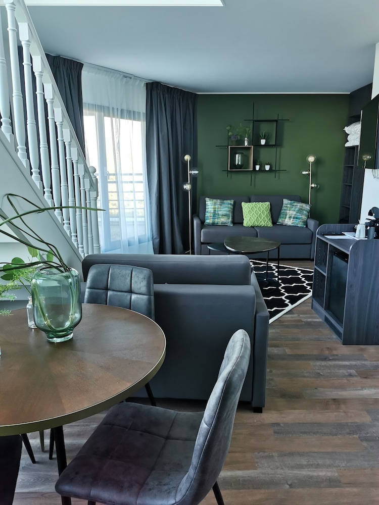Hotel Le Paddock 43/63