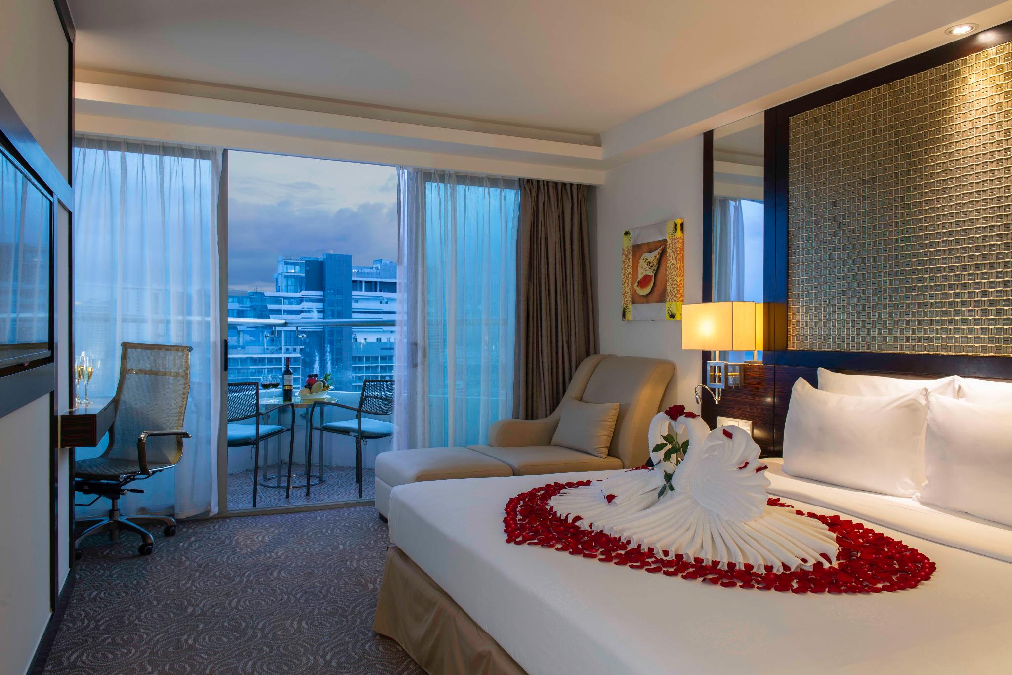Deluxe, Sea View, Balcony