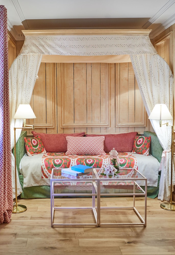 Relais And Chateaux Cazaudehore 52/79