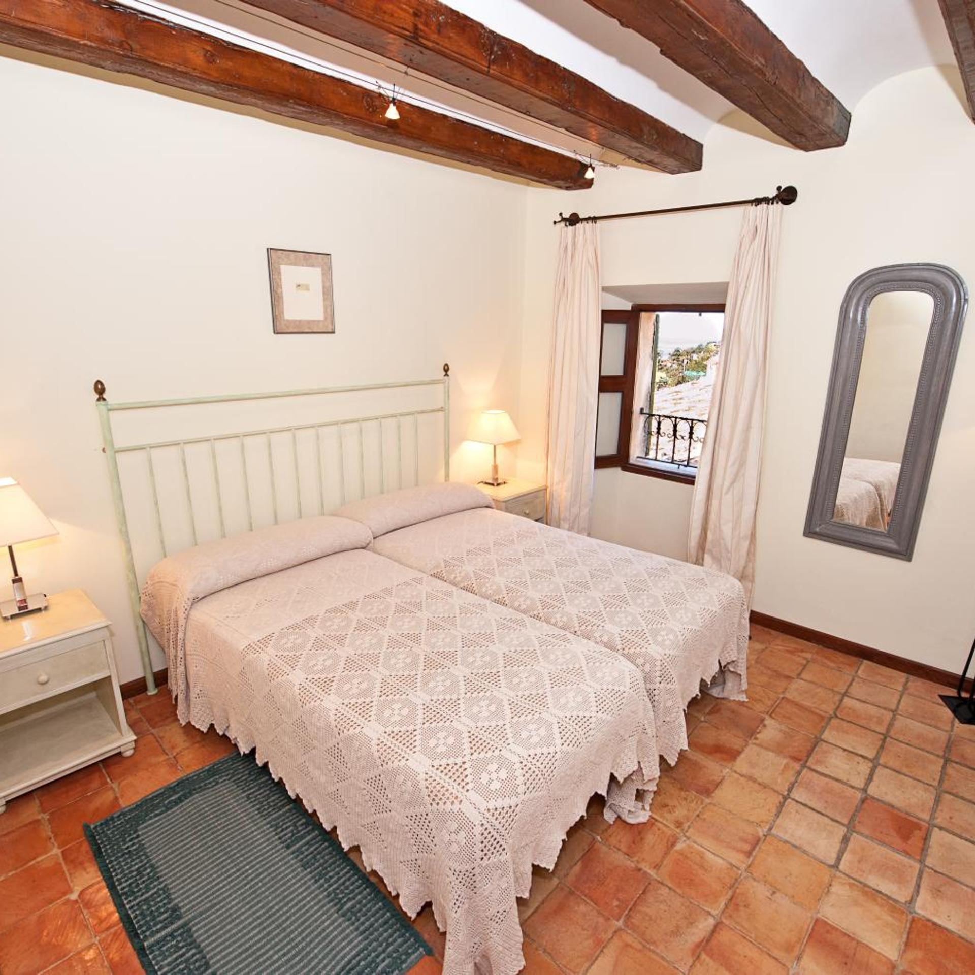 Suite, King Bed, Sea View, Attic