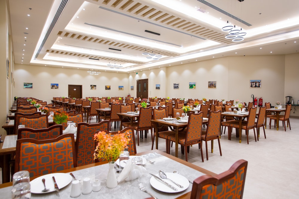 Rozana Hotel 38/50