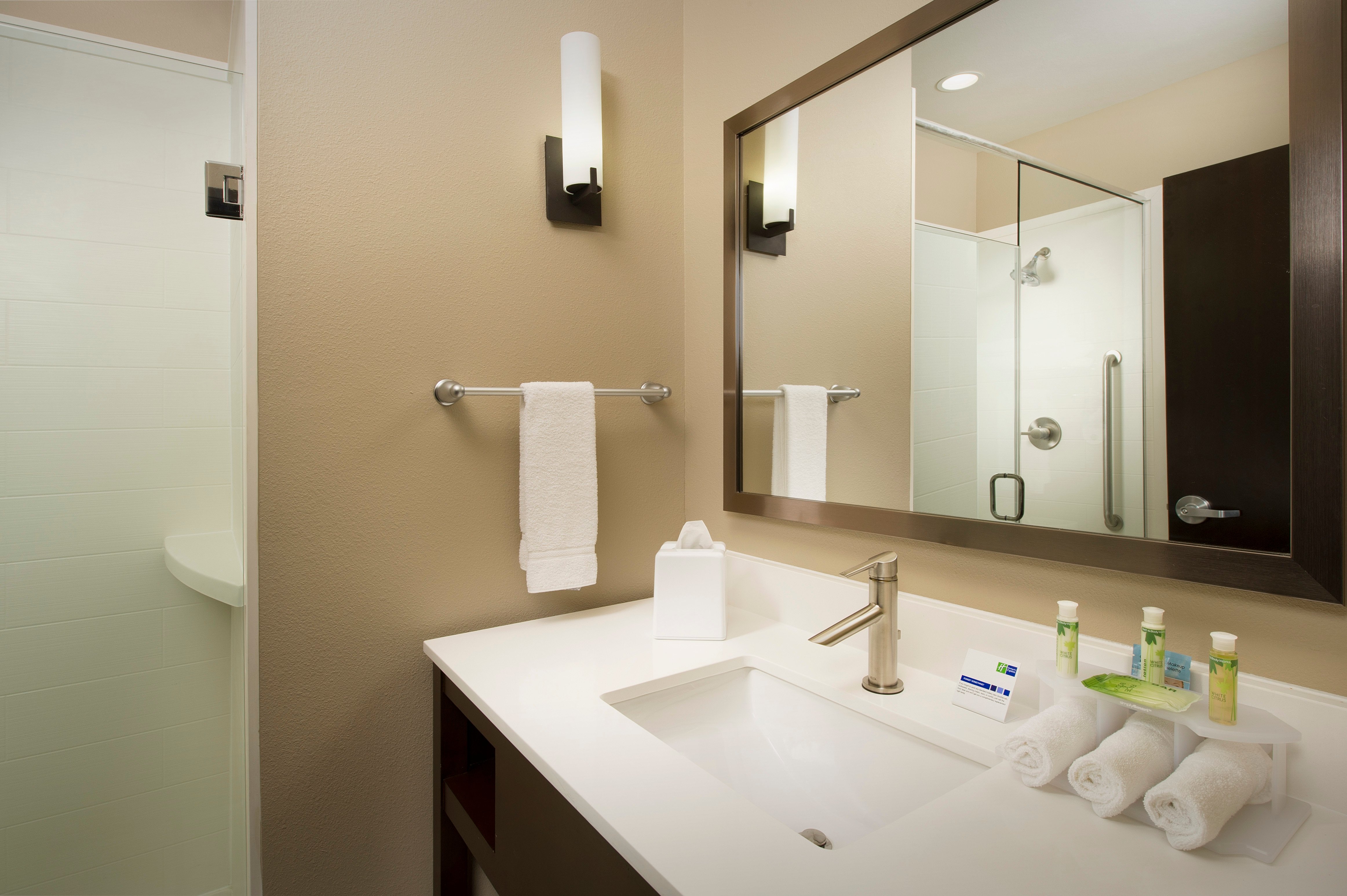 Holiday Inn Express And Suites Waco South 56/56