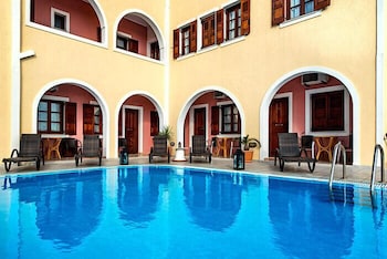 Astir Thira 4/57