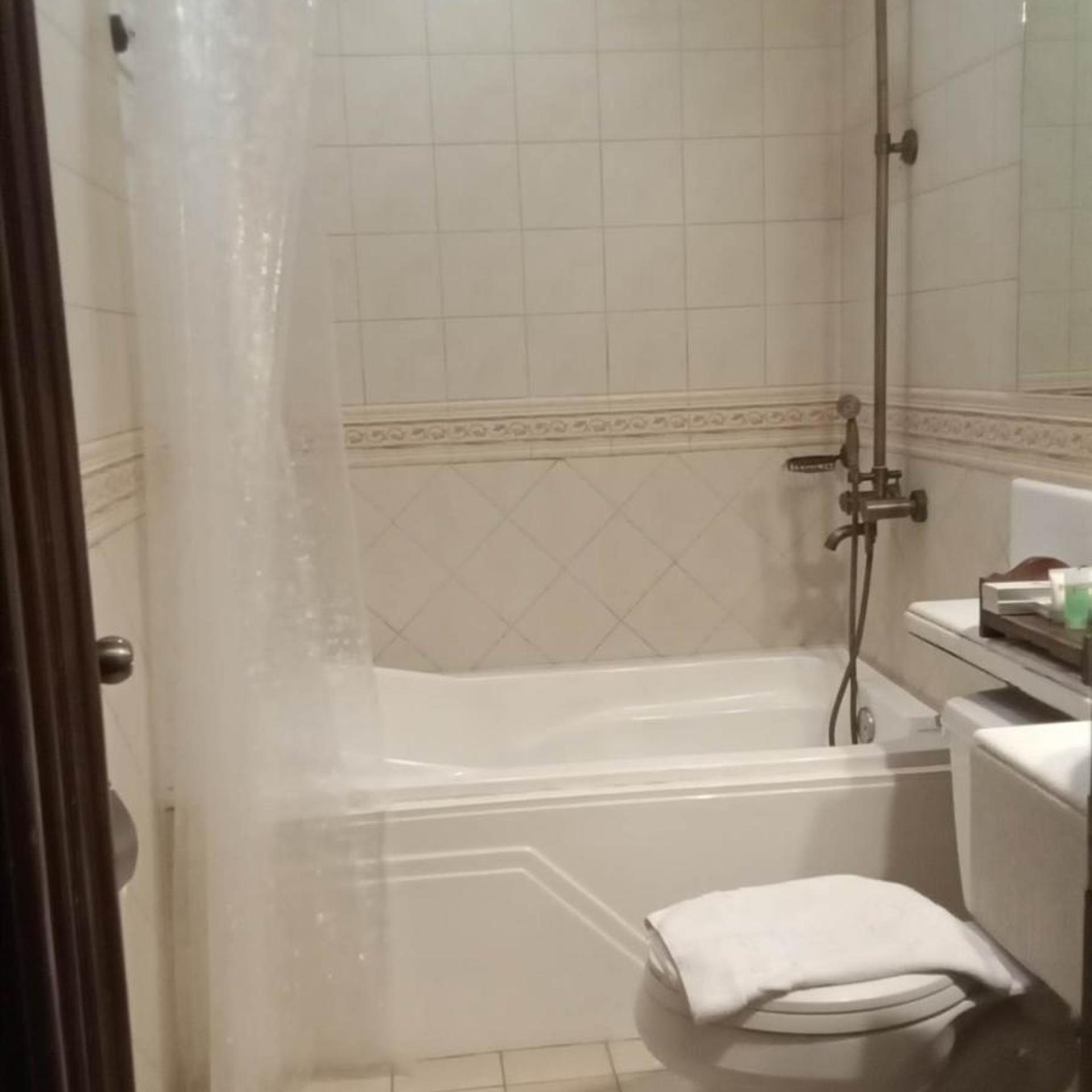 جناح، Hotel Salcedo De Vigan 6/7