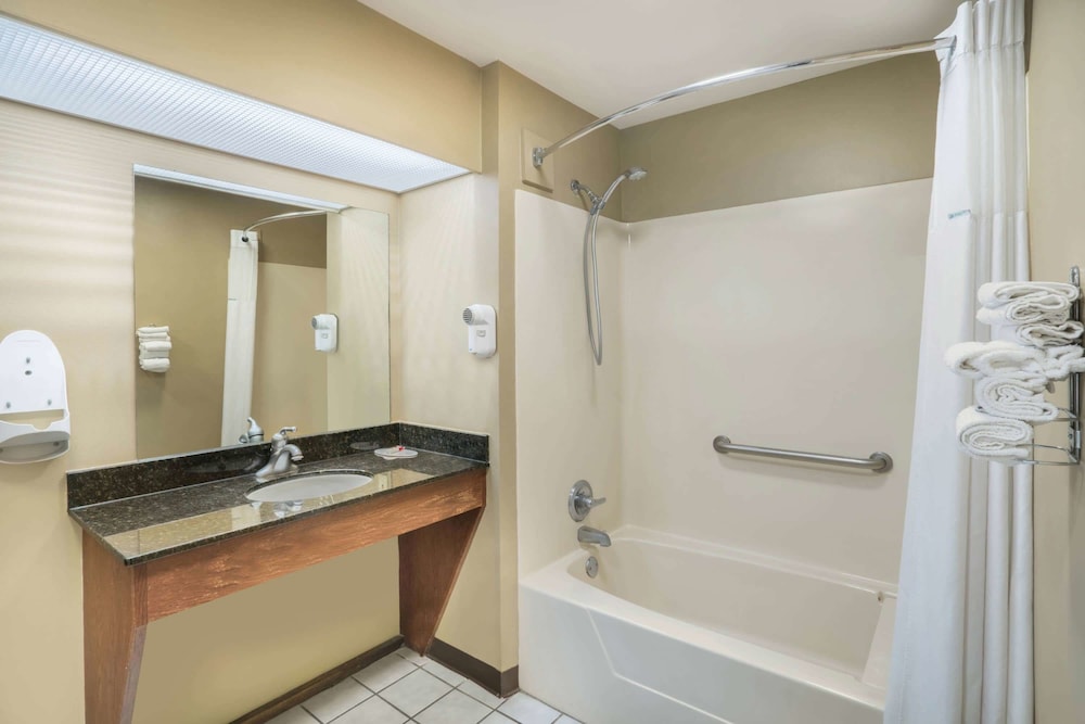 Baymont By Wyndham Prattville/Montgomery 22/47
