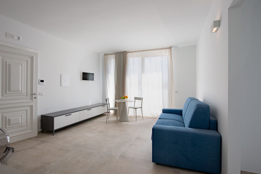 Palazzo 900 13/19