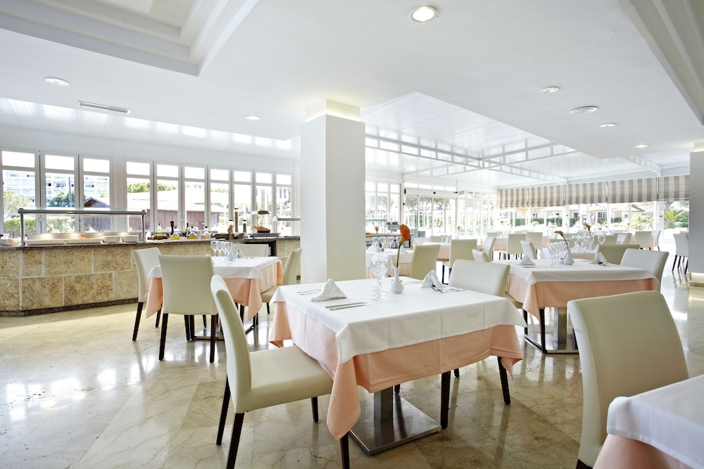 Grupotel Port d Alcudia 34/49