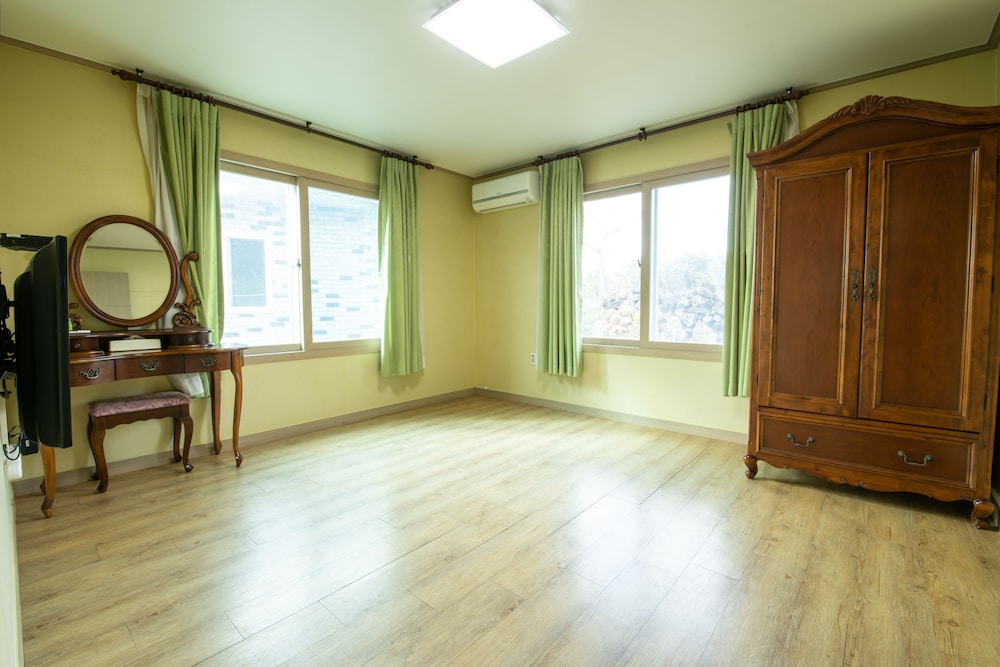 Lionhill Pension 13/26