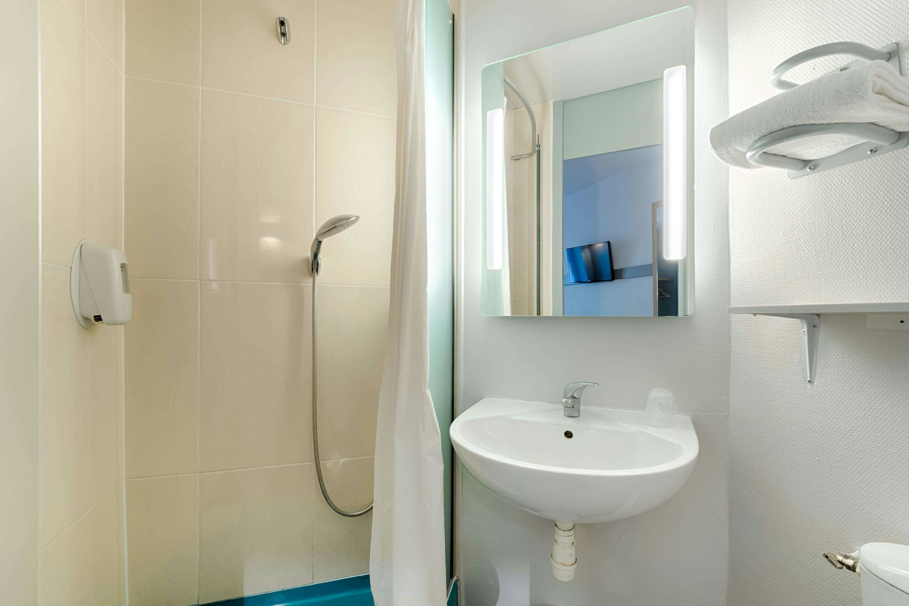 B&B Hotel Marseille Estaque 26/26