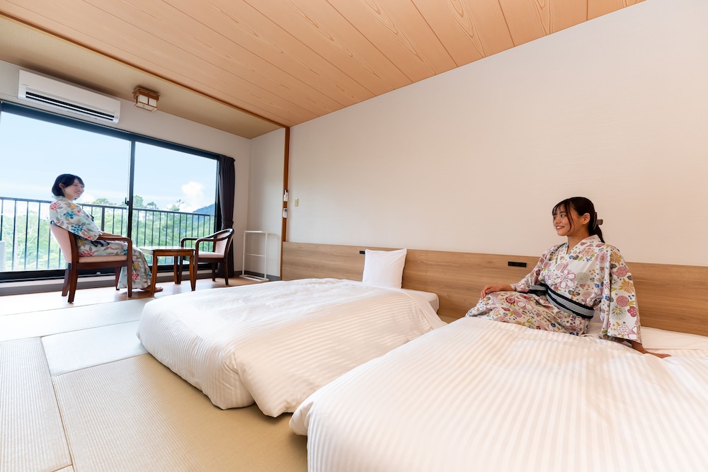 Kamenoi Hotel Okunikko 15/61