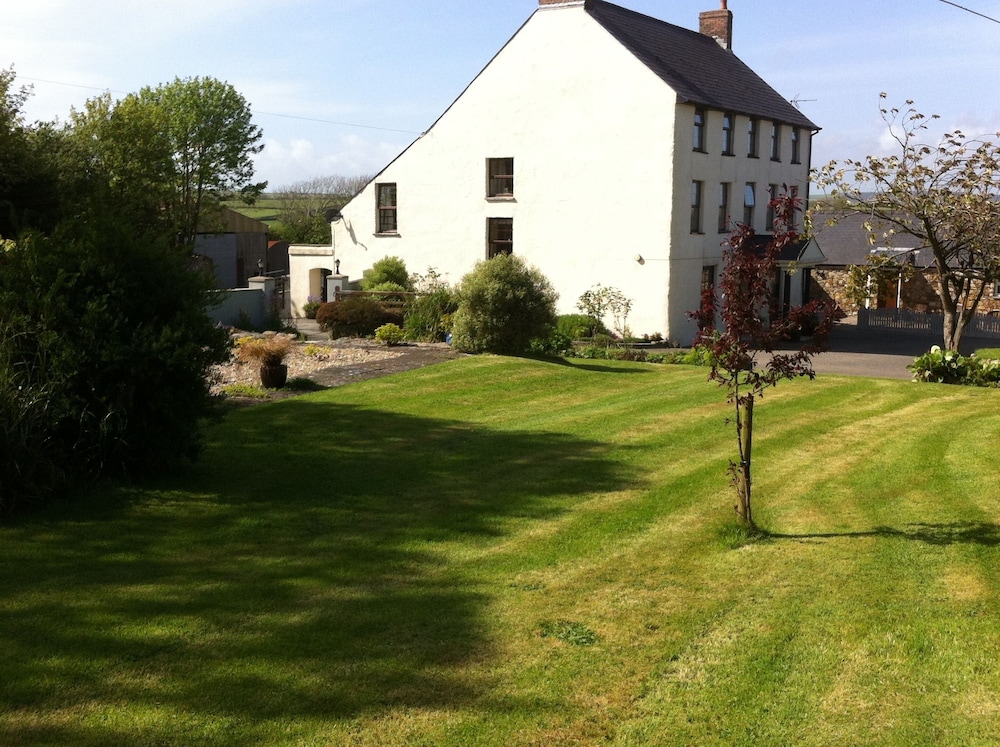 East Hook Farm Country House 36/44
