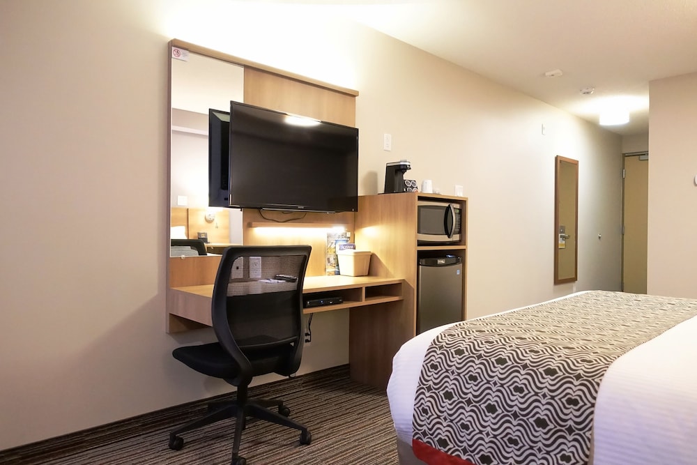 Microtel Casselman 18/39