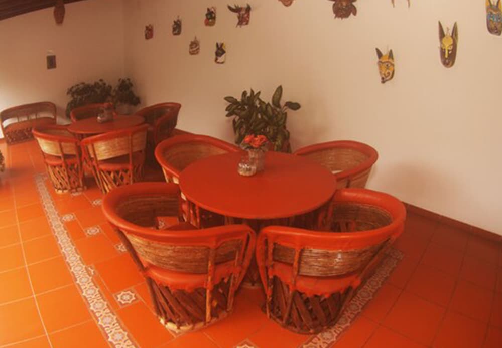 Hostal Casa Blanca 35/50