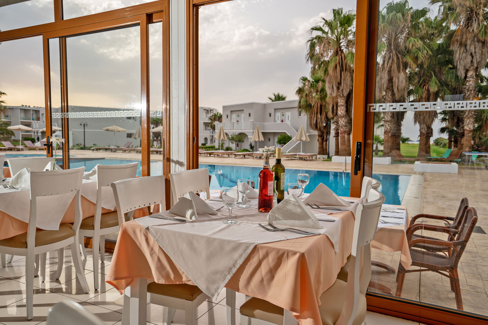Delfina Tropic Beach 105/121
