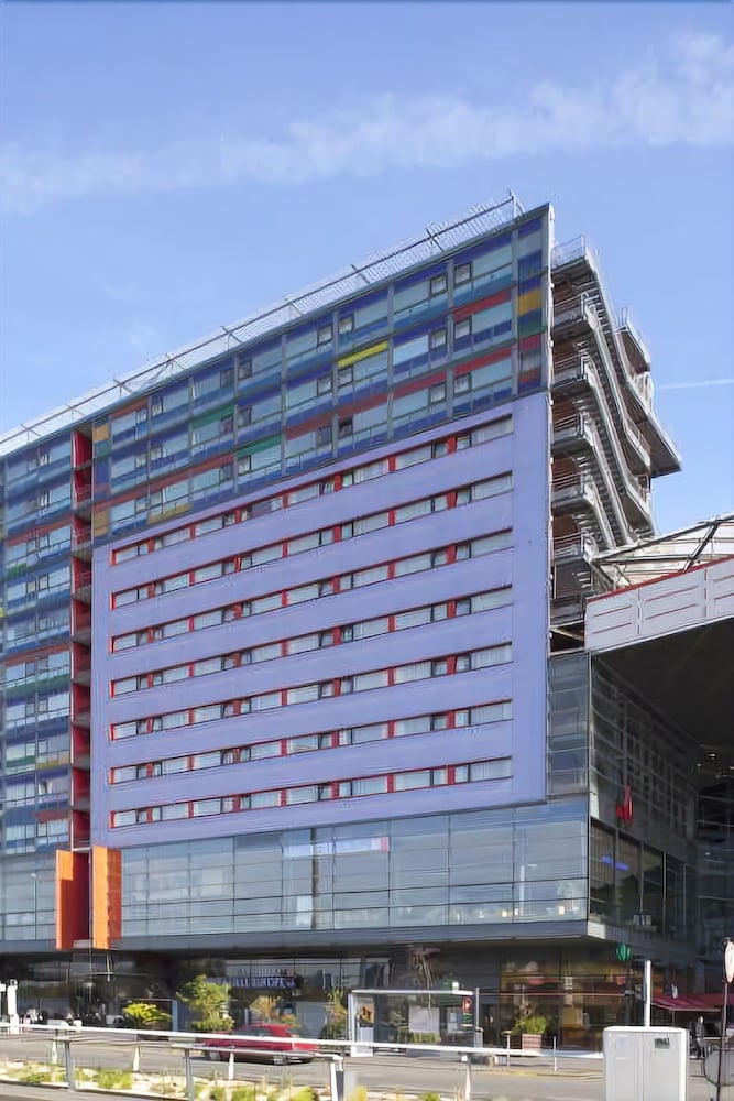 Lille Europe Hotel 3/45