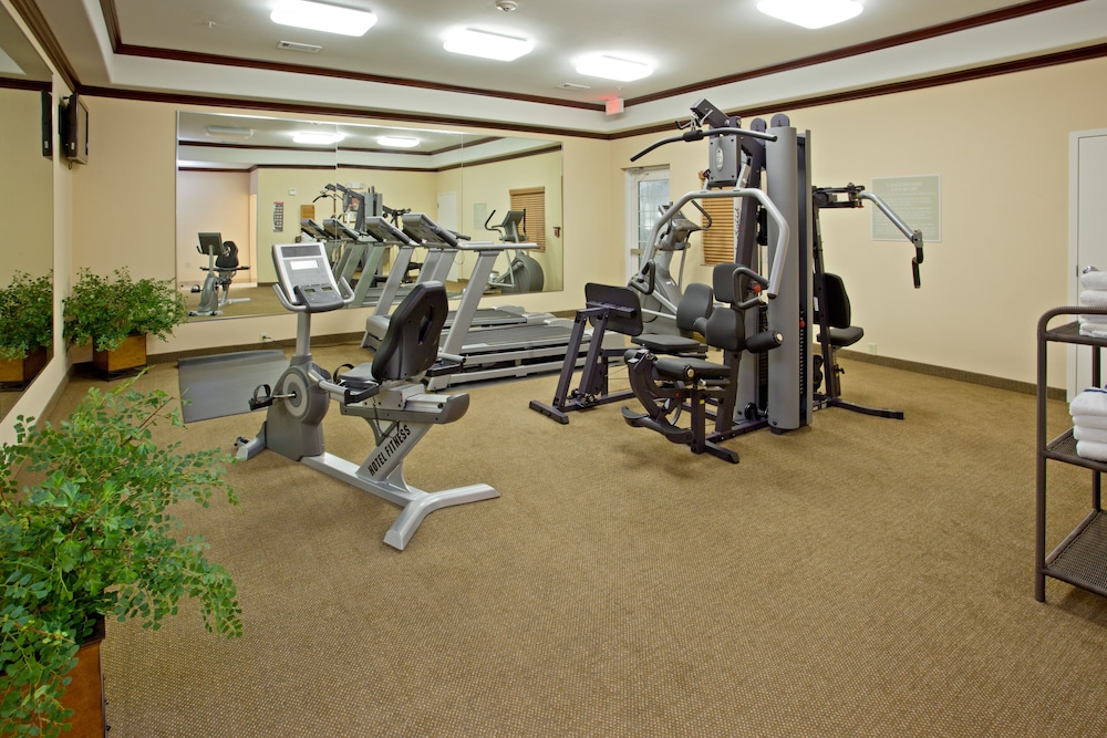 CANDLEWOOD SUITES LEAGUE CITY 17/39