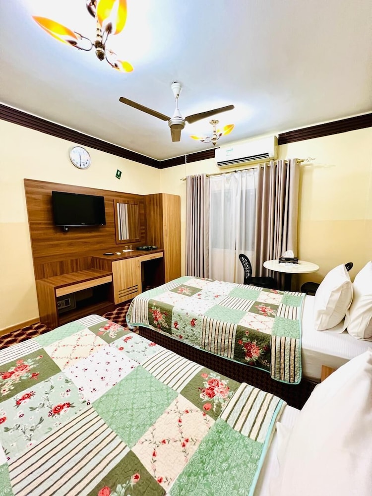 Al Ahrar Hotel 15/34