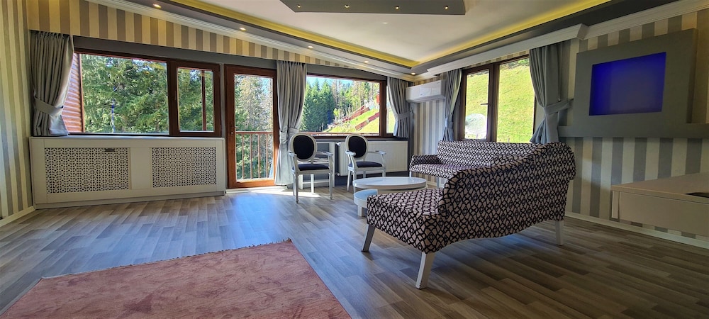 AYDER DOGA RESORT 50/84