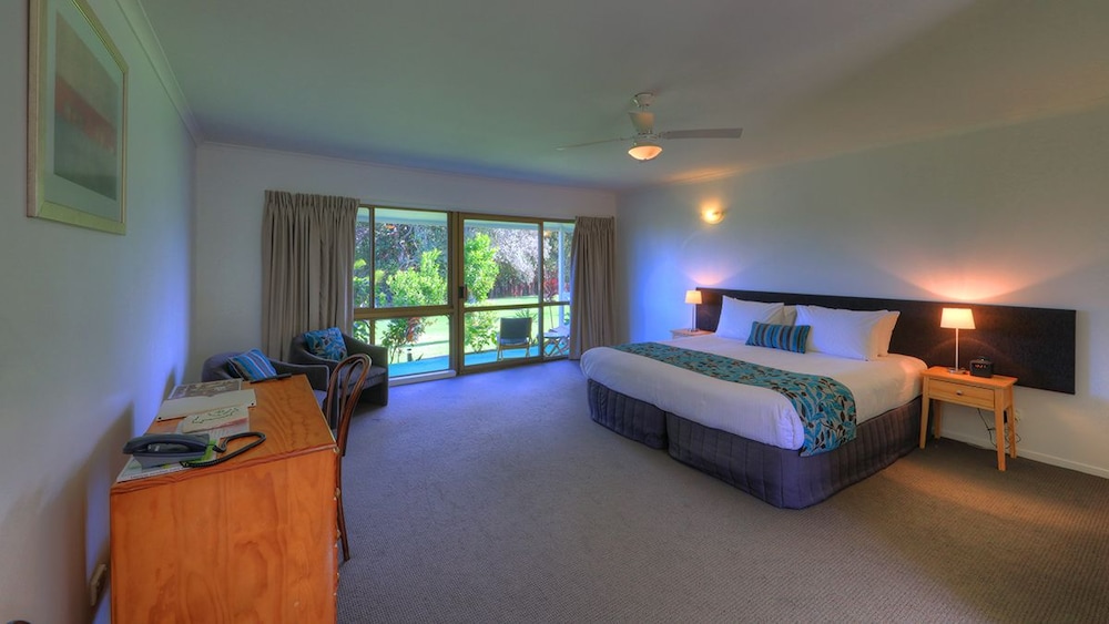 Castaway Norfolk Island 10/46