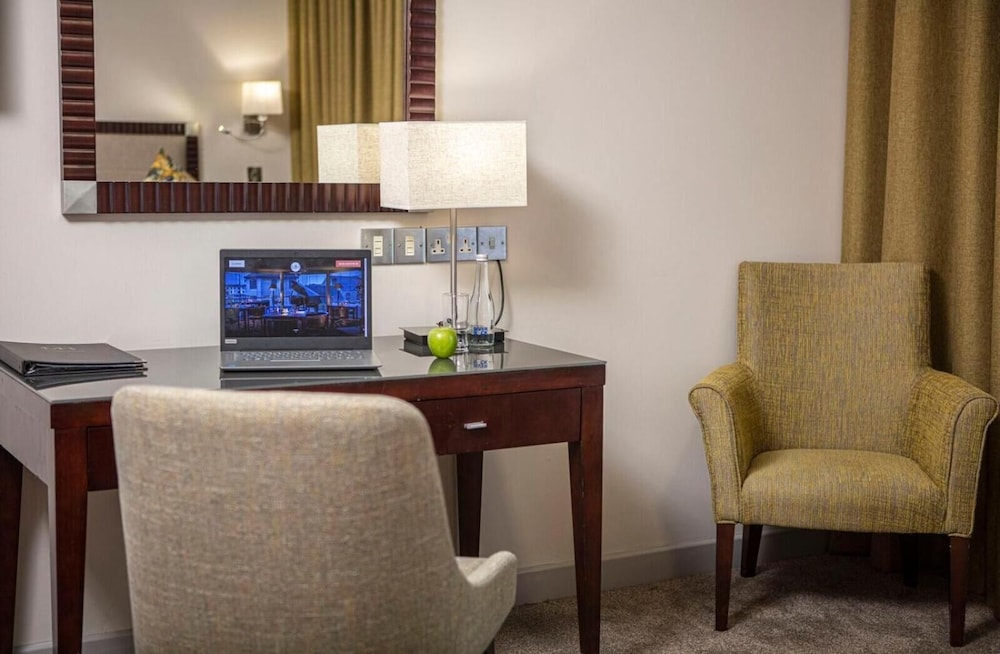 Mcgettigan's Hotel Letterkenny 4/35