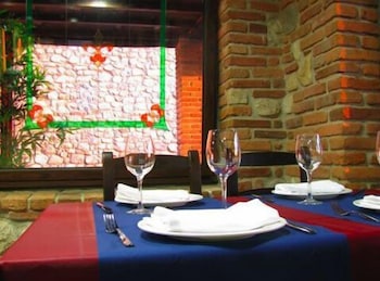 restaurant cafeteria