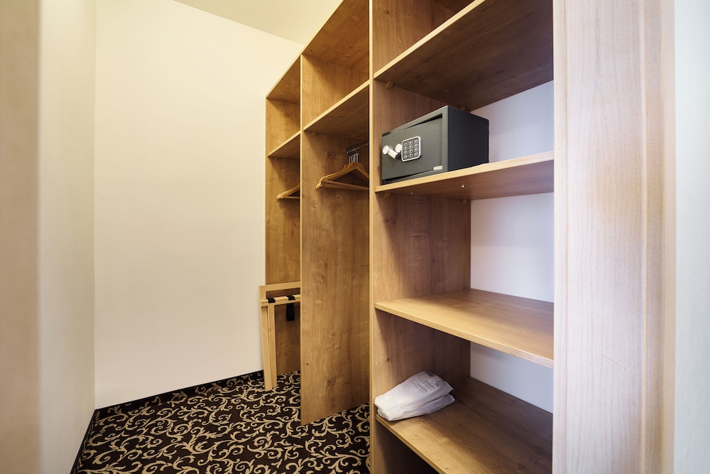 Urpin City Residence 39/46