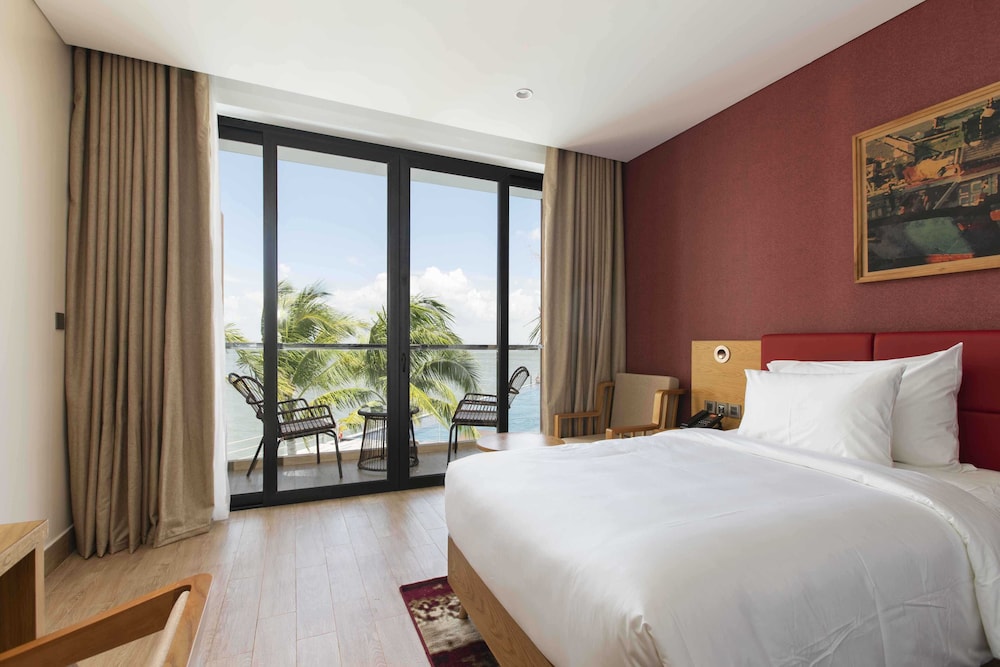 Marina Bay Vung Tau Resort & Spa 7/50