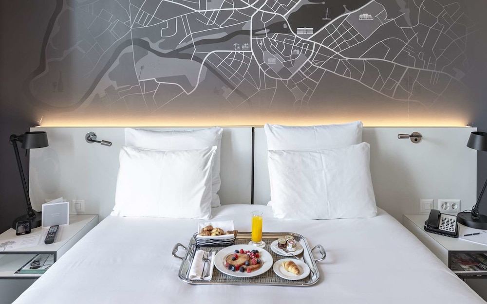 Hotel Metropole Geneve 54/57