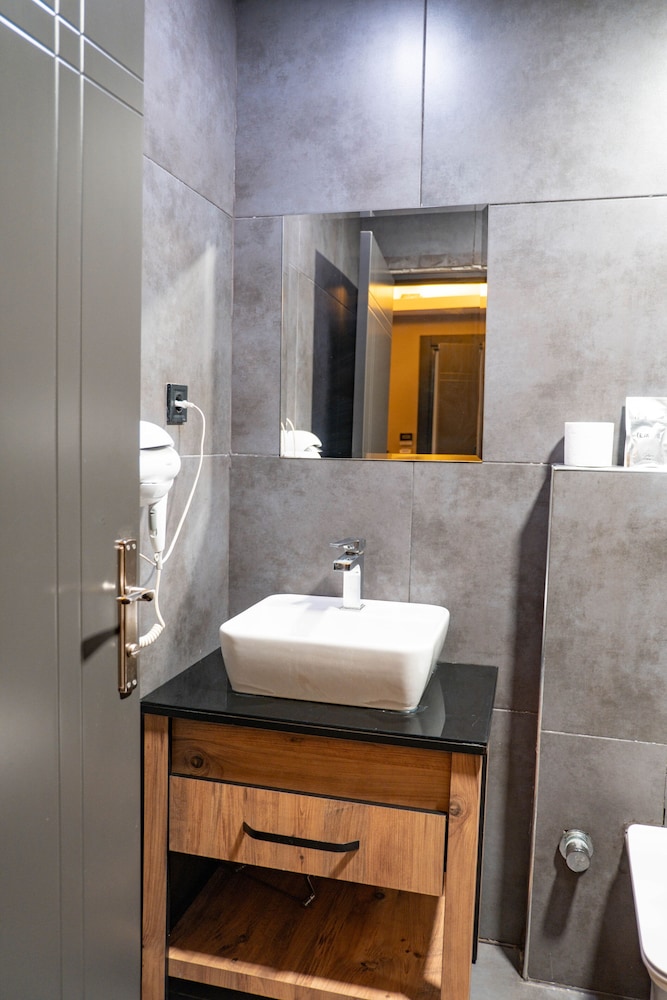 Eva Boutique Hotel 46/50