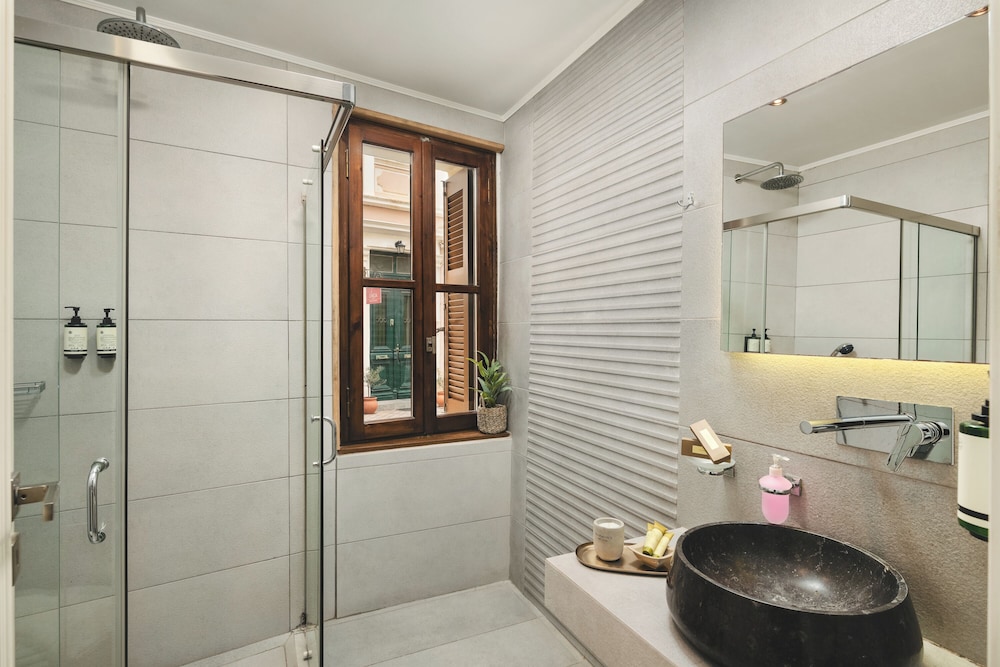 Elia Palazzo 52/55