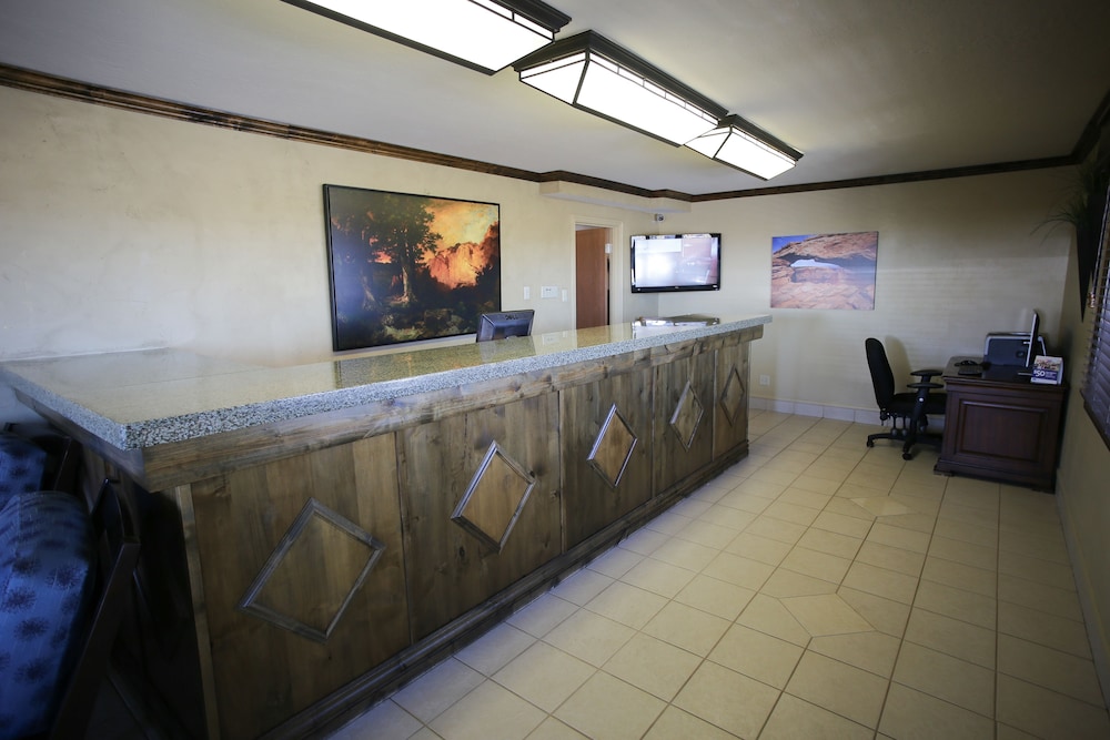 Best Western Paradise Inn 12/36