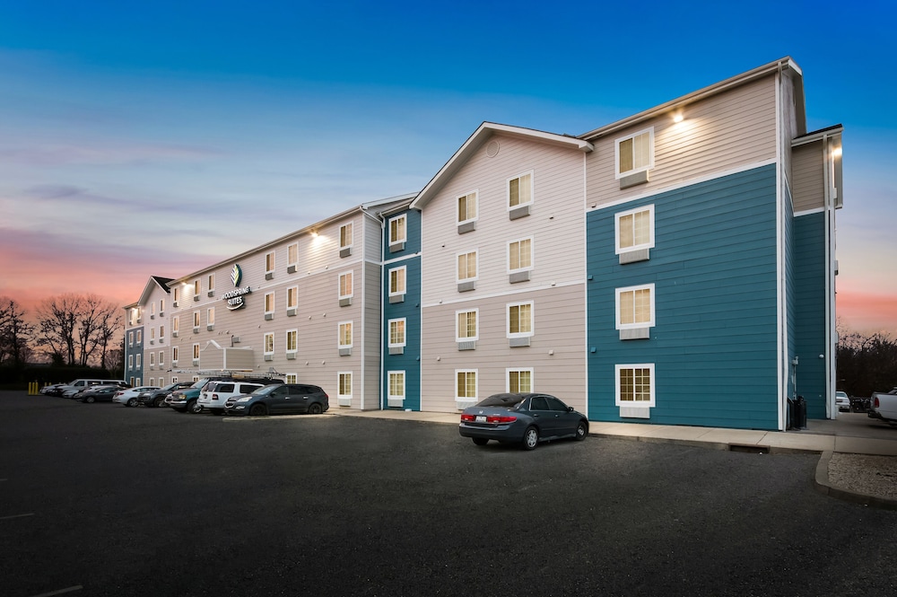 WoodSpring Suites Lexington Southeast 31/36
