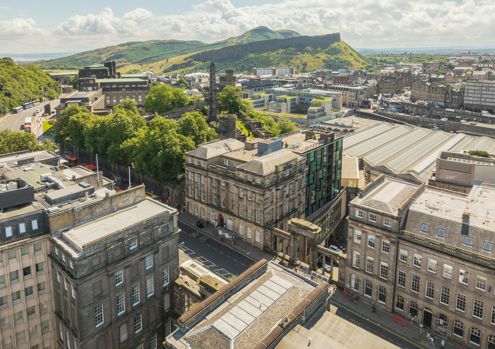Princes Street Suites Hotel 52/56