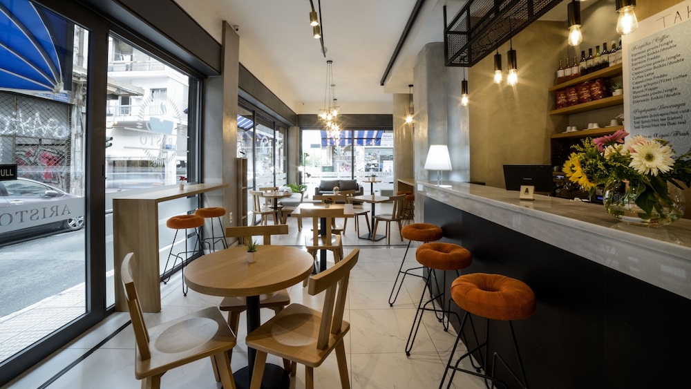 Tins Hotel City 36/50