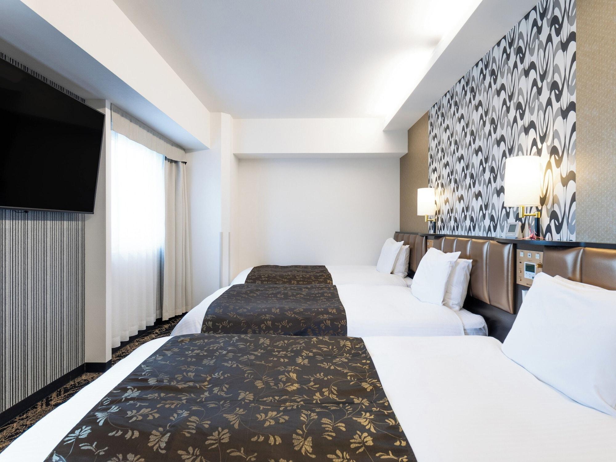 Standard, Triple, Sky Floor