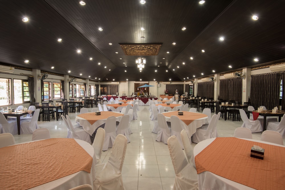 Luck Swan Resort Spa Chiang Rai 42/62
