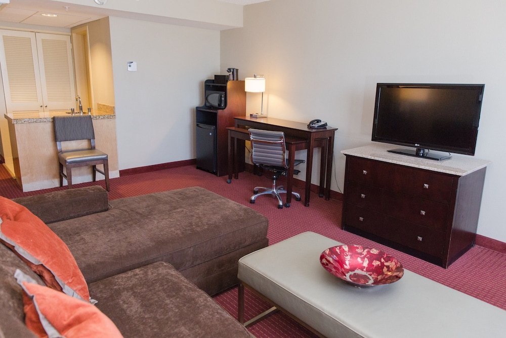 Embassy Suites by Hilton West Palm Beach Central 35/56