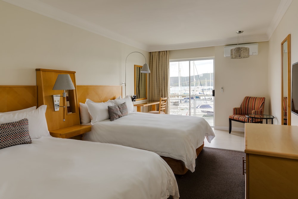 Family, 2 Double Beds, Lagoon View
