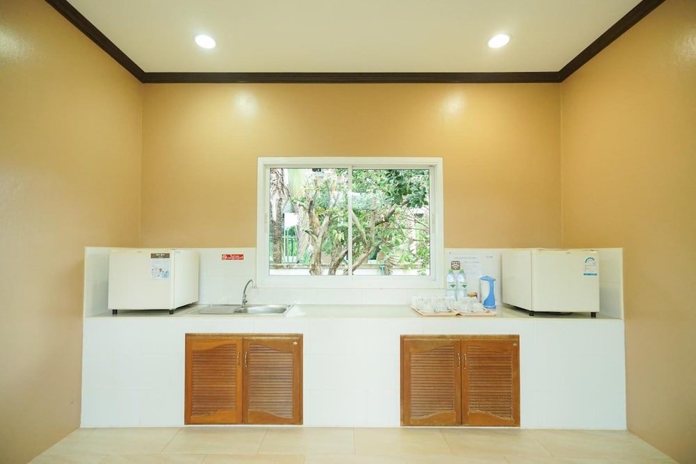 Baan Faa Talaychan Resort 15/65